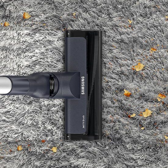 Sprzątanie dywanu odkurzaczem Jet 65 VS15A60AGR5/GE marki Samsung Sprzątanie dywanu odkurzaczem Jet 65 VS15A60AGR5/GE marki Samsung