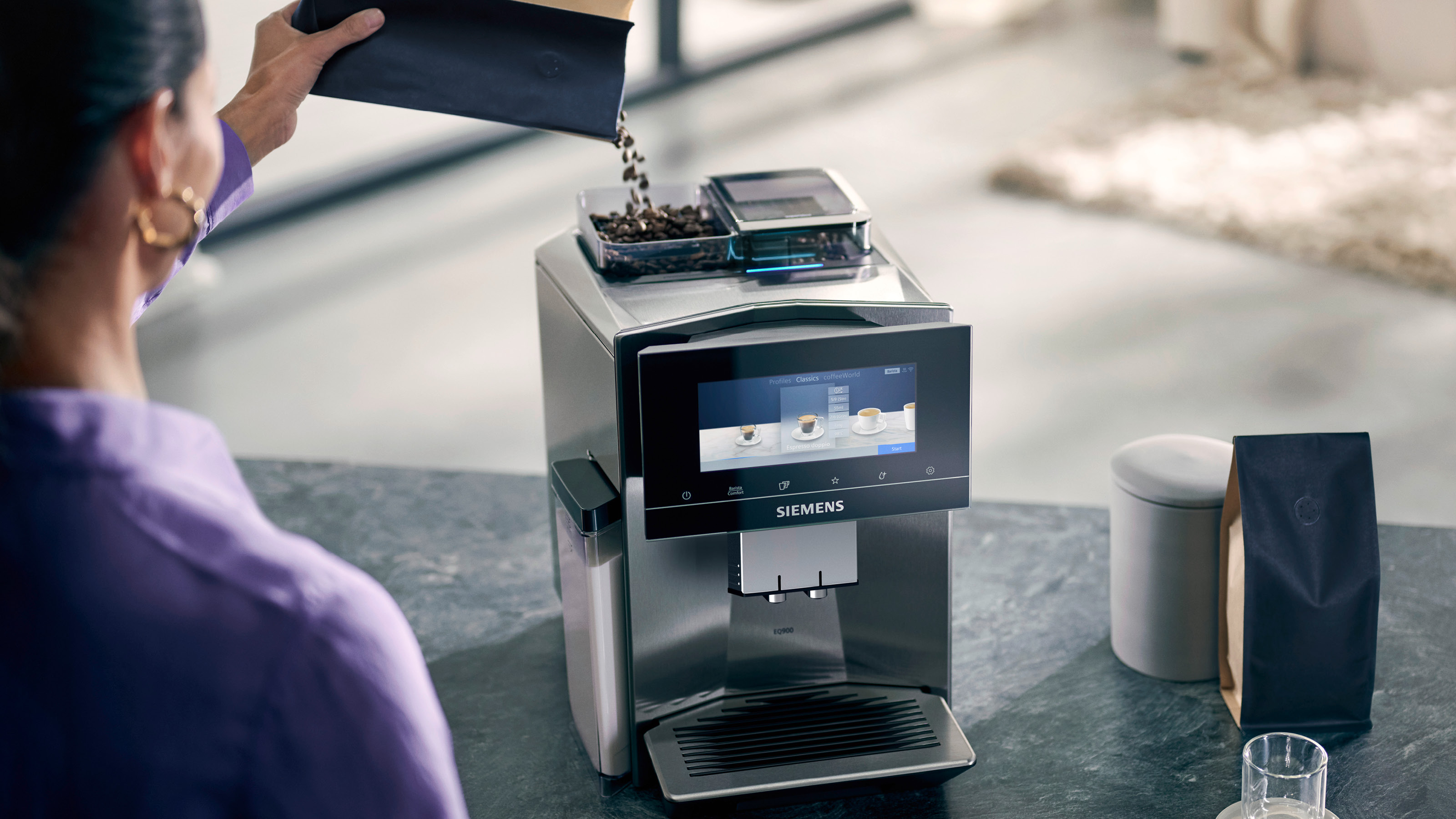 Dwa pojemniki na kawę ziarnistą, zapewniające najczystszy smak - system DualBean