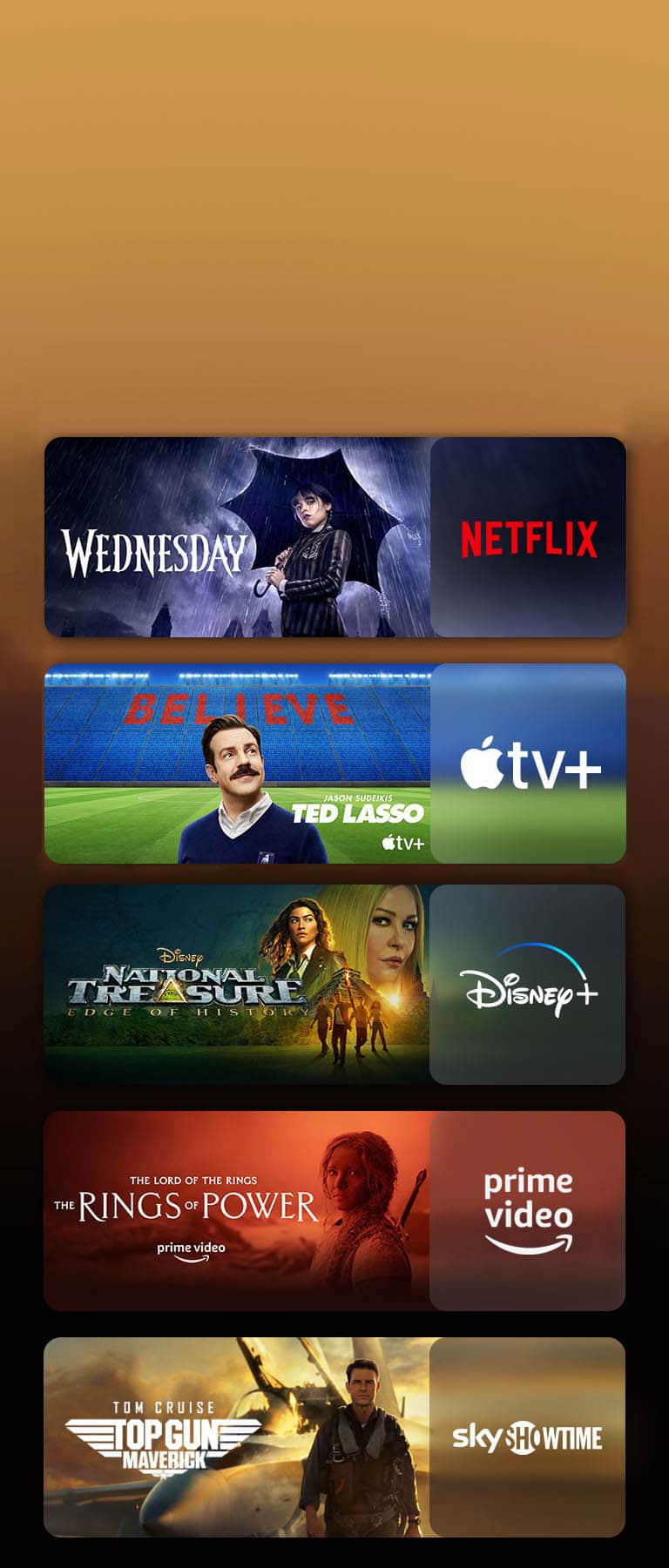 Logo platform streamingowych i odpowiadające im sceny obok nich. Są ukazane kadry z Wednesday z Netfliksa, TED LASSO z Apple TV, Tulsa King z Paramount+, Skarb narodów z Disney Plus, Pierścienie władzy z PRIME VIDEO, TOP GUN ze SkyShowtime.