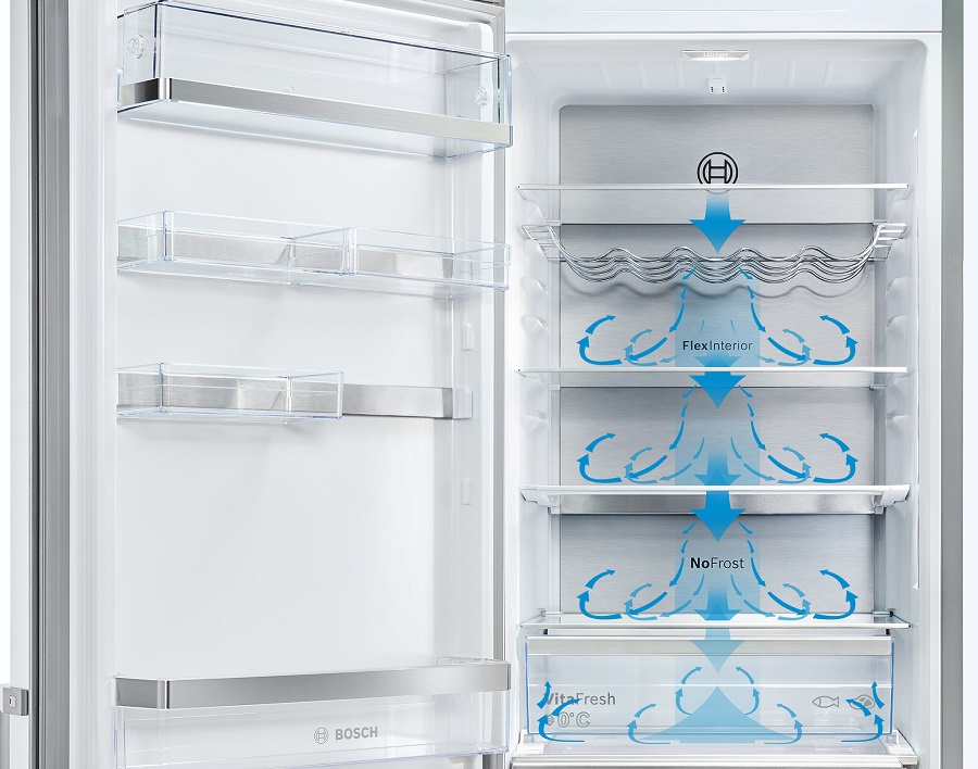 Lodówka z tylną ścianą Metal Backwall i systemem MultiAirflow utrzymuje stałą temperaturę - wszędzie.