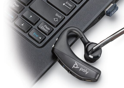 HP headphones Poly Voyager 5200