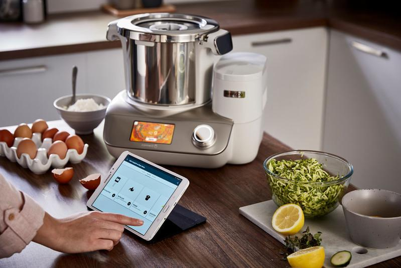 Aplikacja Kenwood World