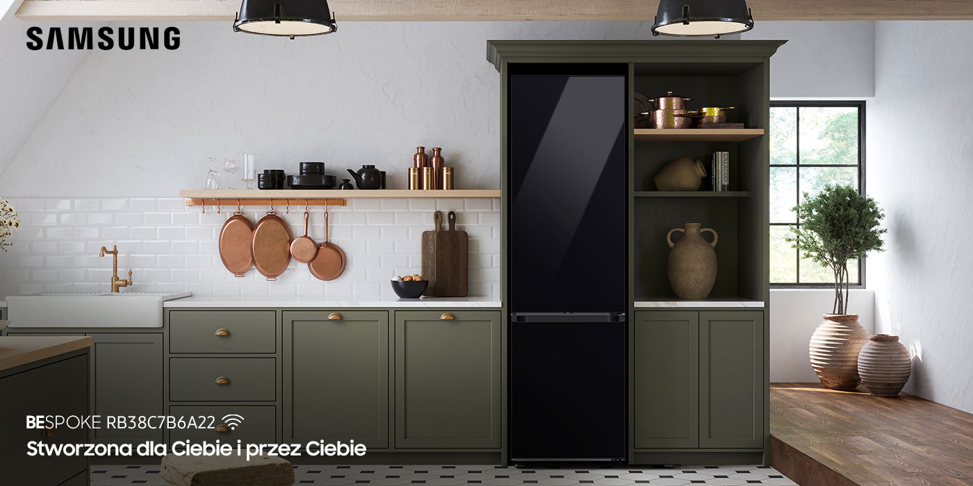Lodówka Samsung Bespoke RB38C7B6A22 włączona w nowoczesną zabudowę kuchenną Lodówka Samsung Bespoke RB38C7B6A22 włączona w nowoczesną zabudowę kuchenną