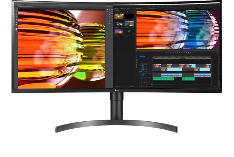 Ekran QHD 21:9 (3440x1440) jest 2,4 razy szerszy niż ekran Full HD 16:9 (1980x1080) i zawiera o 880 px więcej niż ekran QHD 16:9 (2560x1440).