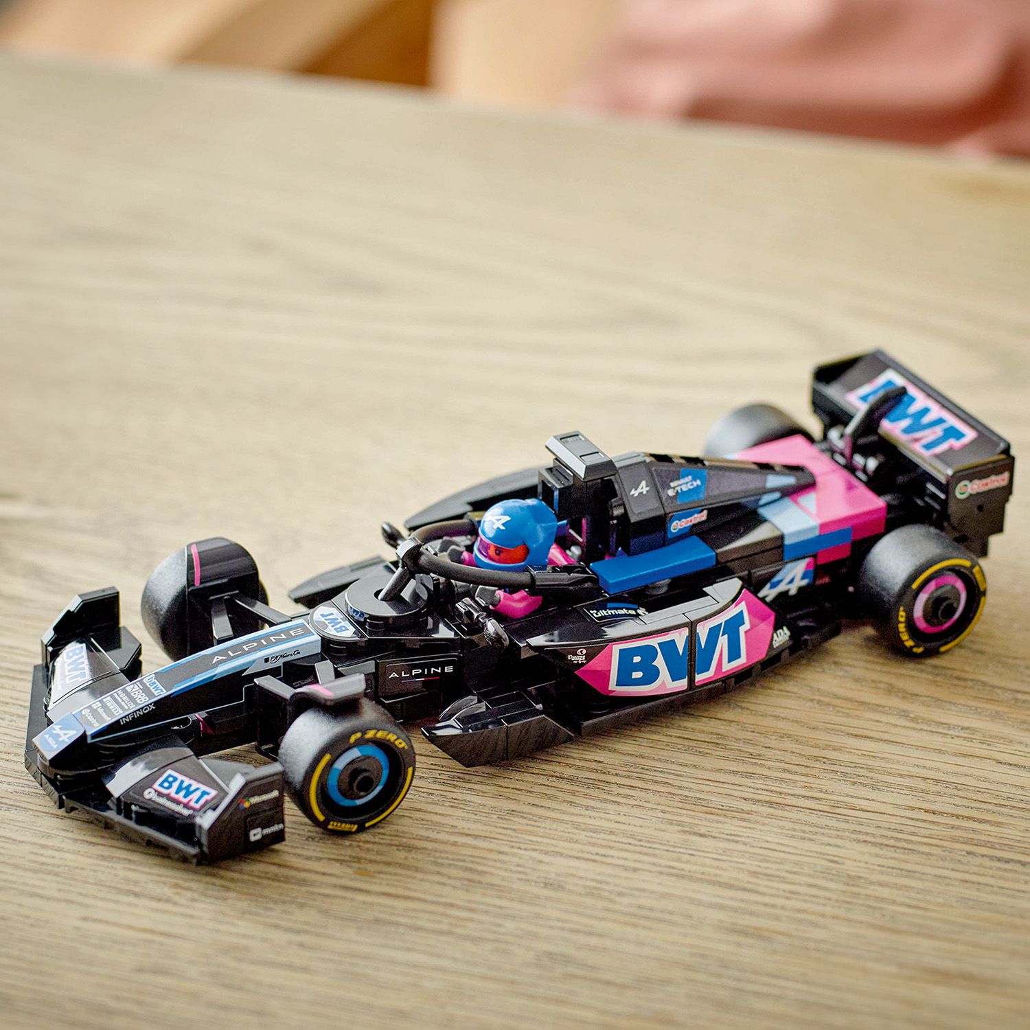 Bolid F1® do zabawy i na półkę