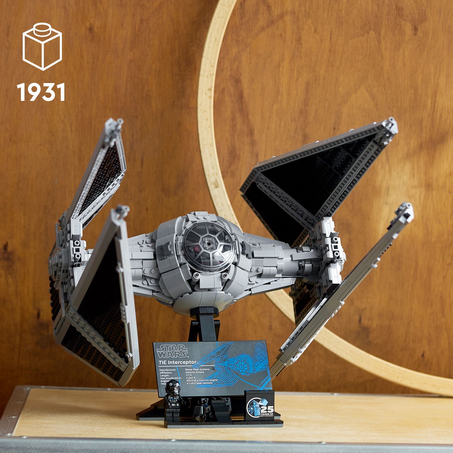 Model ma 40 cm długości