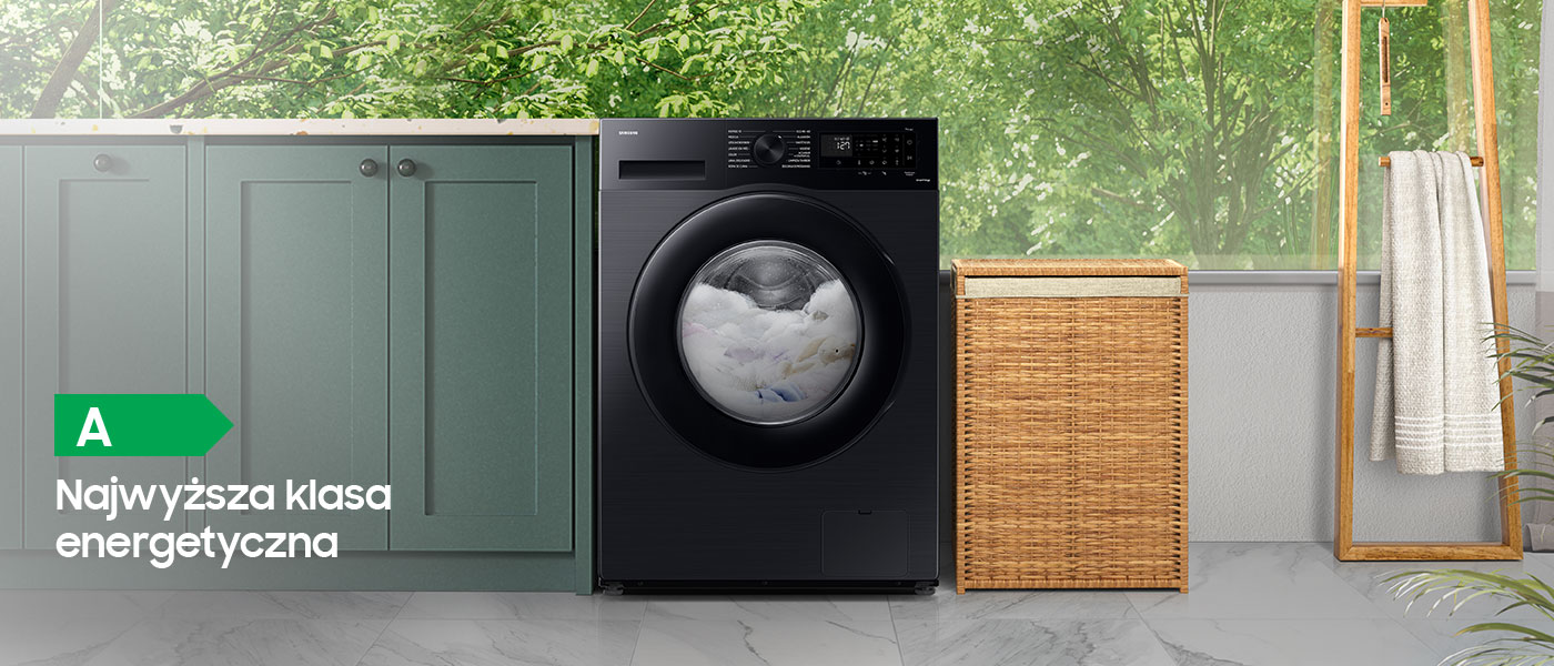 Czarna pralka EcoBubble AI Energy marki Samsung w pralni Czarna pralka EcoBubble AI Energy WW80CGC04DAB marki Samsung w pralni