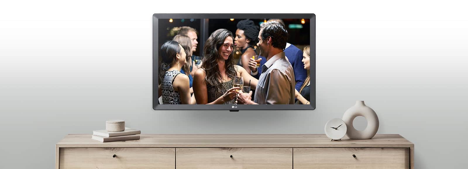 LG Full HD, TV 27 Serie TQ615S