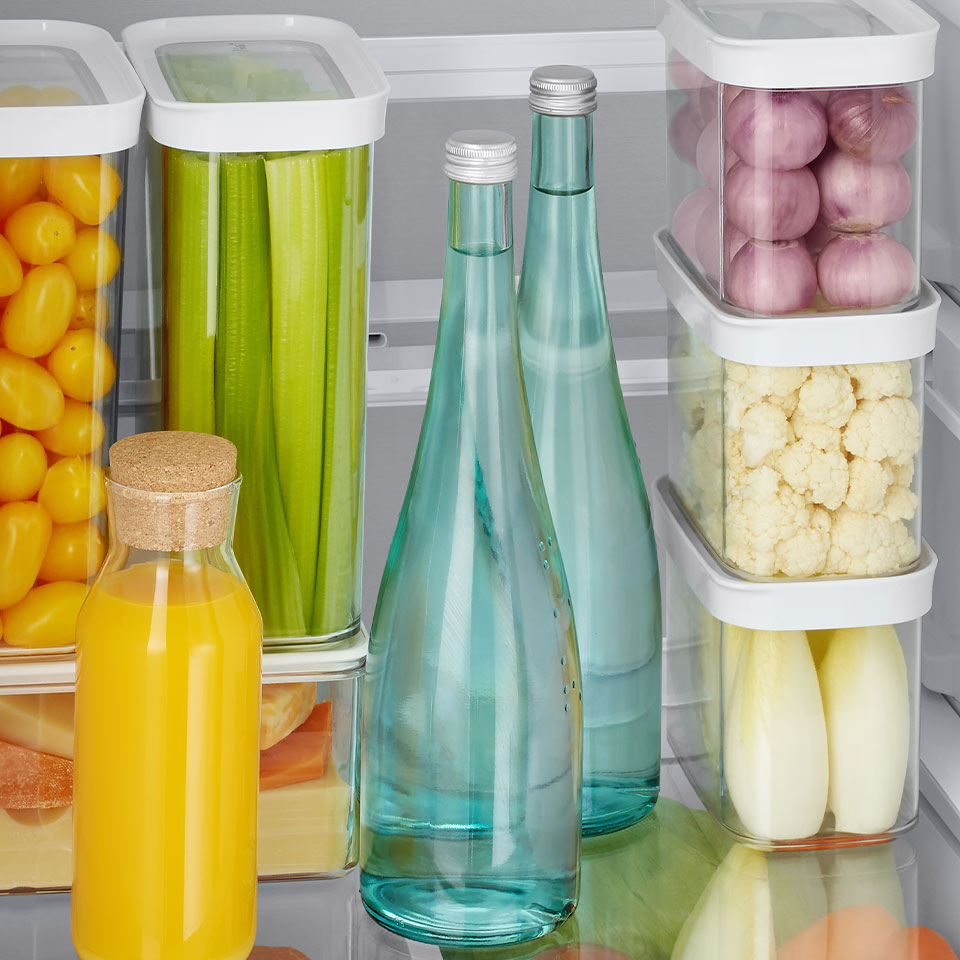 Składana półka zwiększająca elastyczność przechowywania produktów