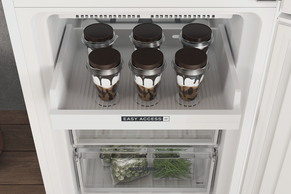 Lodówka Whirlpool W7X 81I W z zamrażalnikiem dolnym 191,2 cm