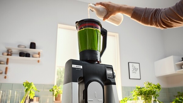 Blender klielichowy Thermosafe o pojemności 2,3 l (z zawartością 1,5 l) o grubych szklanych ściankach