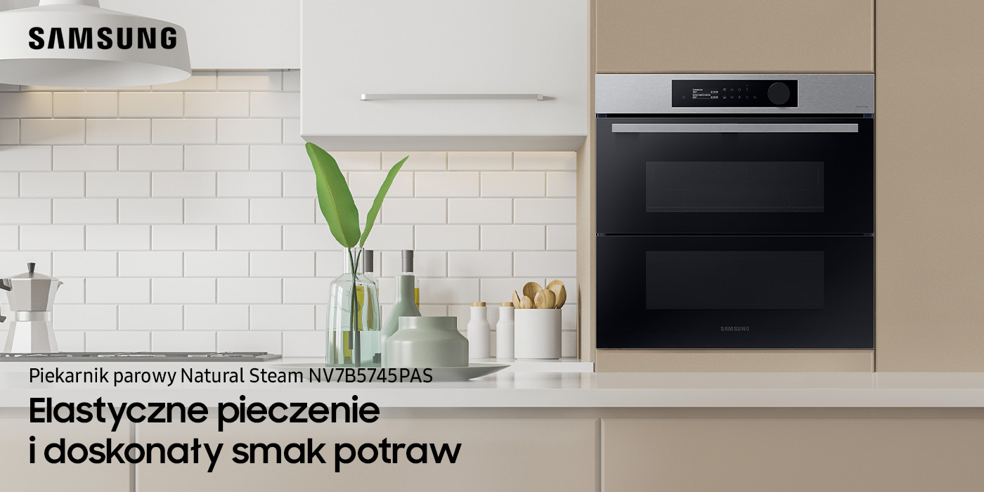Zdjęcie pokazuje piekarnik Samsung NV7B5745PAS/U2 w zabudowie kuchennej