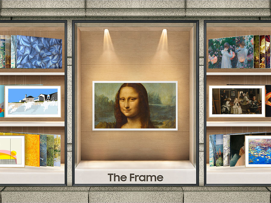 The Frame showing the Mona Lisa is displayed on a stand in the center. To its left and right, various art options found in the Art Store are displayed. LS03BBUXXH
